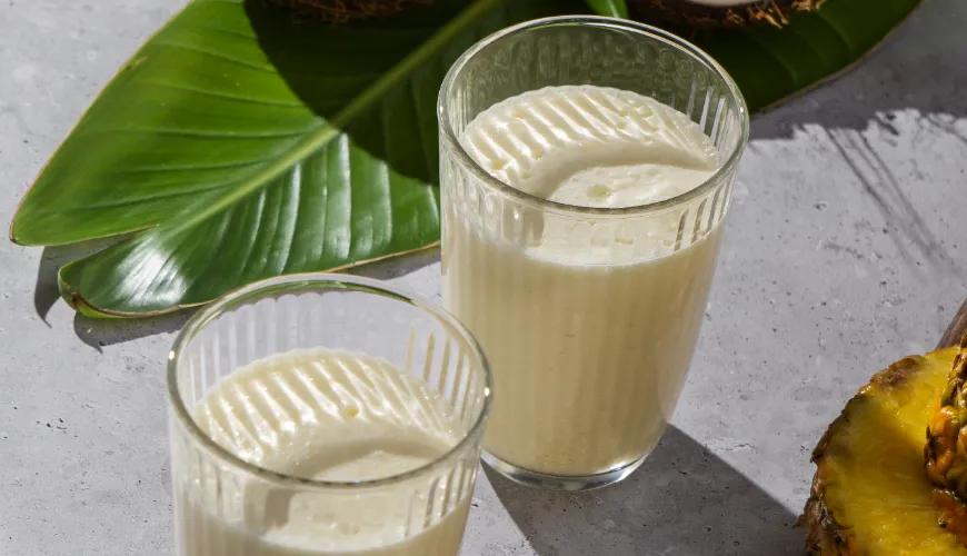 Essayez la liqueur de coco maison qui éblouira tout le monde