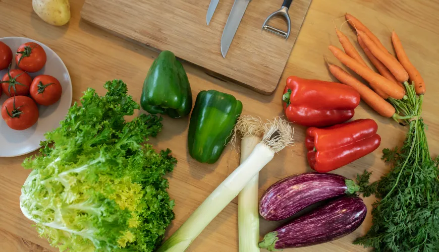 Comment profiter des légumes crus sans maux de ventre