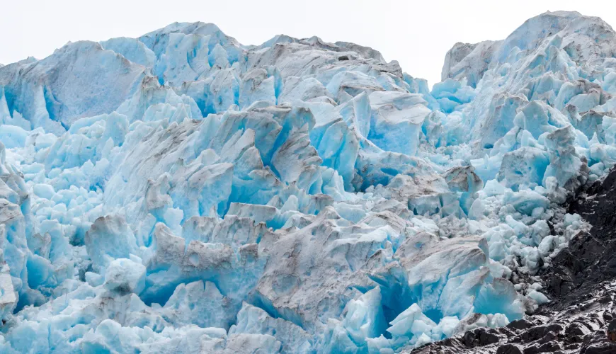 Eau de glacier - une histoire de pureté préservée depuis des millénaires