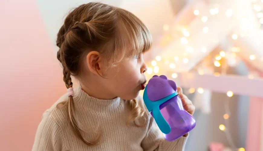 Des bouteilles sûres et pratiques pour tous les enfants